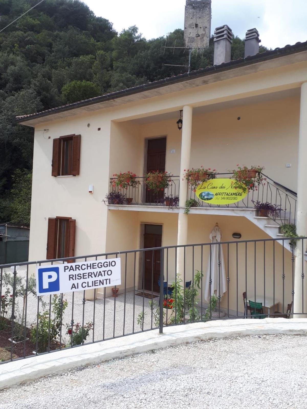 La Casa Dei Nonni Hotel Torre Orsina Exterior photo